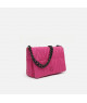 Bolso Bandolera Rosa Acolchado con Cadena Negra - Atrevido y Chic